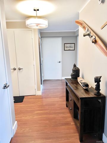 260 Beach 81st Street 3N, Rockaway Beach, NY 11693