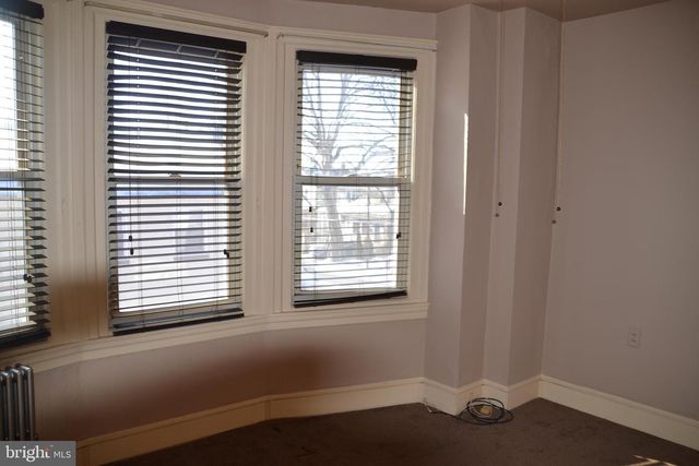 57 LEXINGTON AVE, Lansdowne, PA 19050