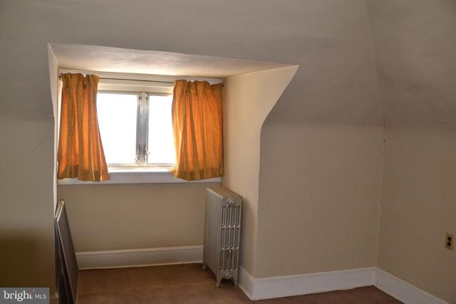 57 LEXINGTON AVE, Lansdowne, PA 19050