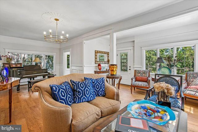 1909 BELFIELD RD, Alexandria, VA 22307