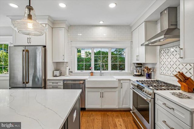 1909 BELFIELD RD, Alexandria, VA 22307