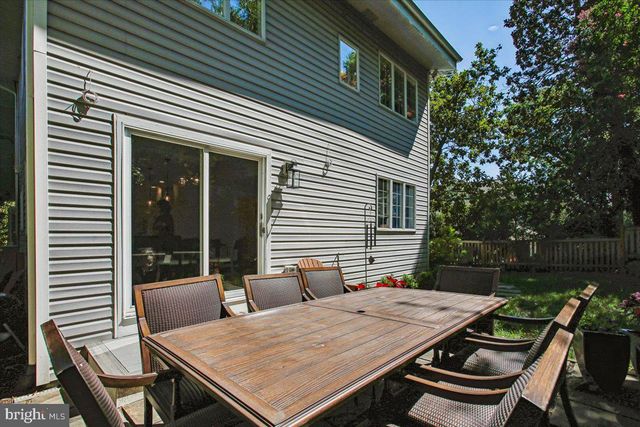 1909 BELFIELD RD, Alexandria, VA 22307