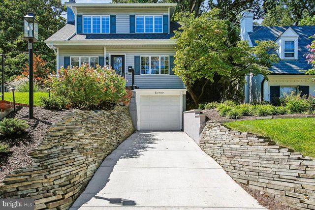 1909 BELFIELD RD, Alexandria, VA 22307