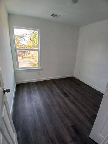 7928 Count Street, Houston, TX 77028