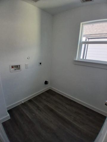 7928 Count Street, Houston, TX 77028