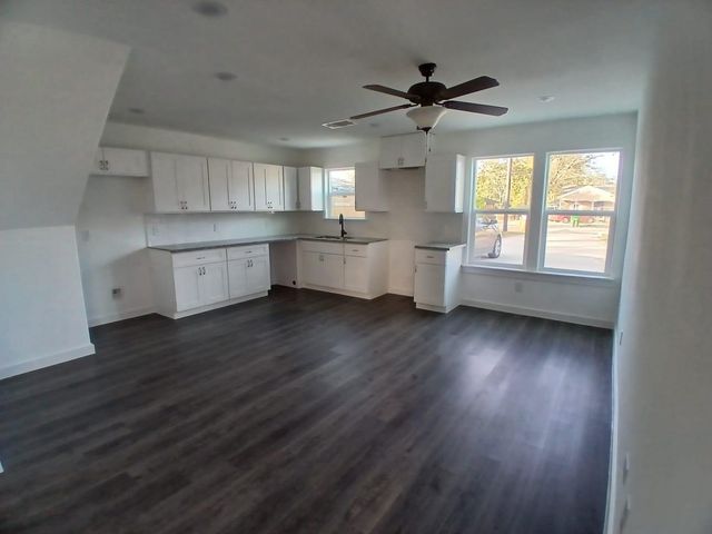 7928 Count Street, Houston, TX 77028