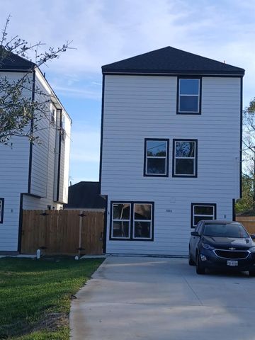 7928 Count Street, Houston, TX 77028