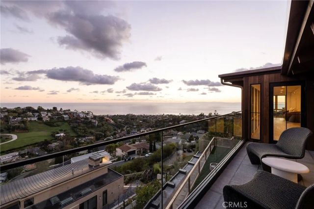 1015 Madison Place, Laguna Beach, CA 92651