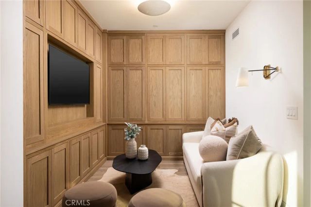 1015 Madison Place, Laguna Beach, CA 92651