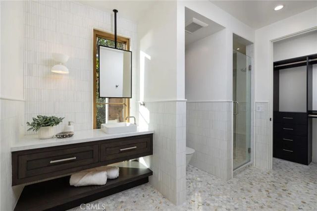 1015 Madison Place, Laguna Beach, CA 92651