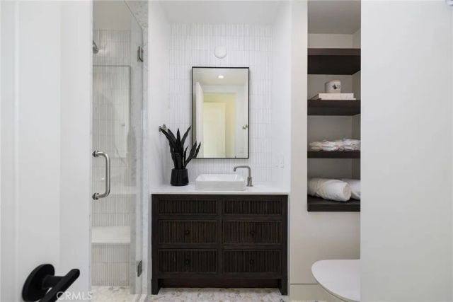 1015 Madison Place, Laguna Beach, CA 92651