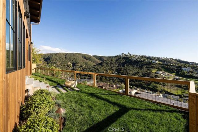 1015 Madison Place, Laguna Beach, CA 92651