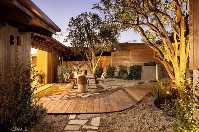 1015 Madison Place, Laguna Beach, CA 92651