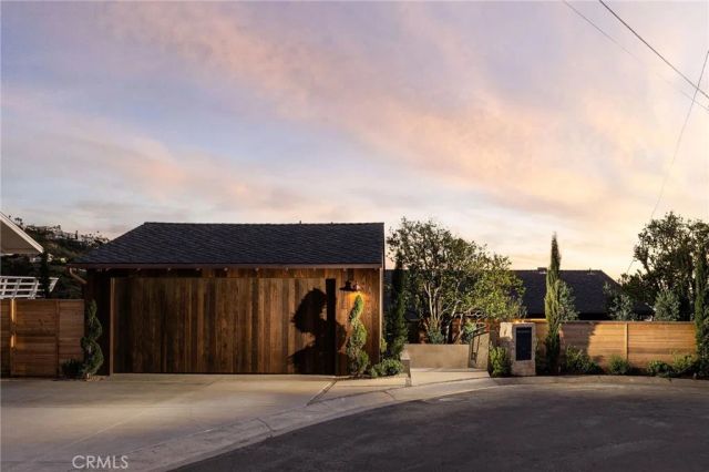 1015 Madison Place, Laguna Beach, CA 92651