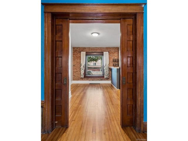 1139 N Downing St, Denver, CO 80218