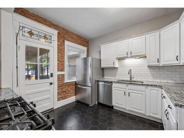 1139 N Downing St, Denver, CO 80218