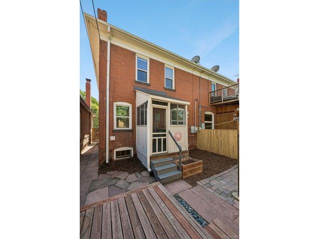 1139 N Downing St, Denver, CO 80218