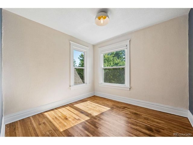 1139 N Downing St, Denver, CO 80218
