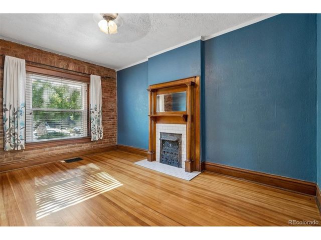 1139 N Downing St, Denver, CO 80218