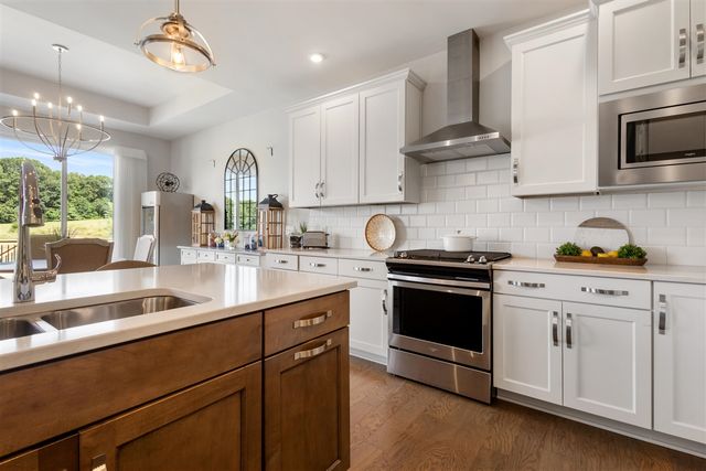 7876 Turning Stone, Kalamazoo, MI 49009