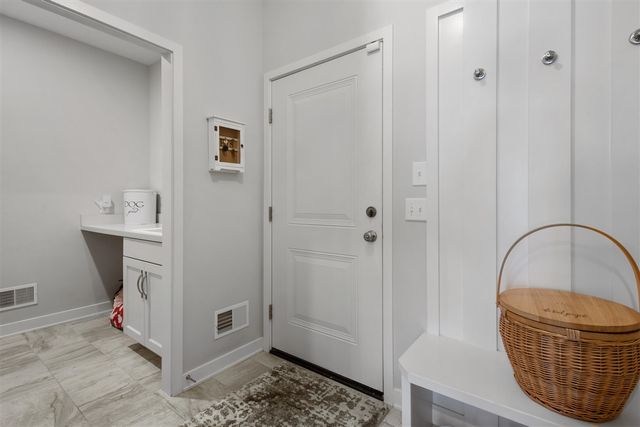 7876 Turning Stone, Kalamazoo, MI 49009