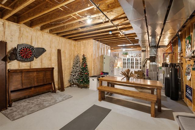 7876 Turning Stone, Kalamazoo, MI 49009