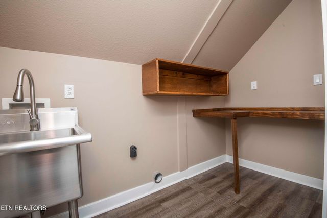 7116 Highland Creek Lane, Knoxville, TN 37931