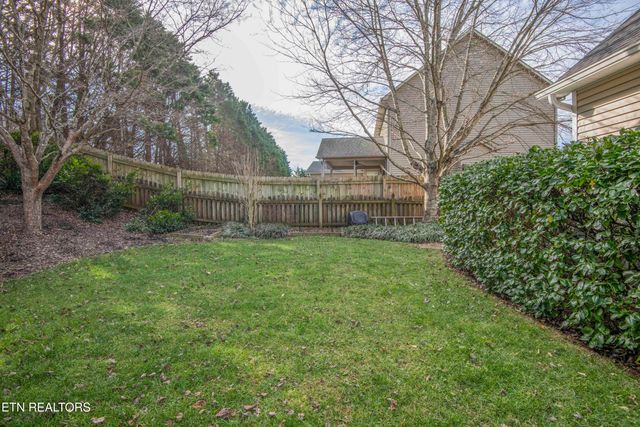 7116 Highland Creek Lane, Knoxville, TN 37931