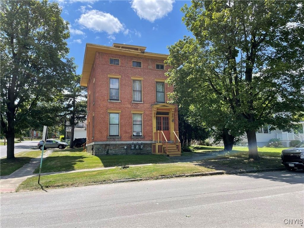 318 Lansing Street, Utica, NY 13501