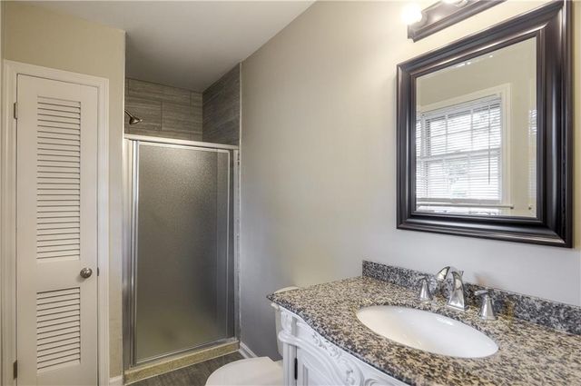 9408 E 81st Terrace, Raytown, MO 64138