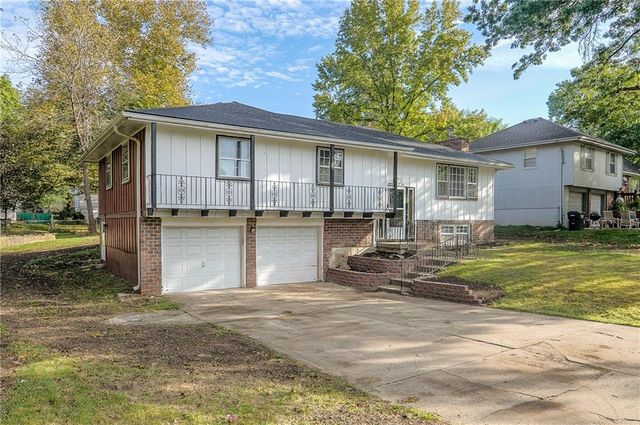 9408 E 81st Terrace, Raytown, MO 64138