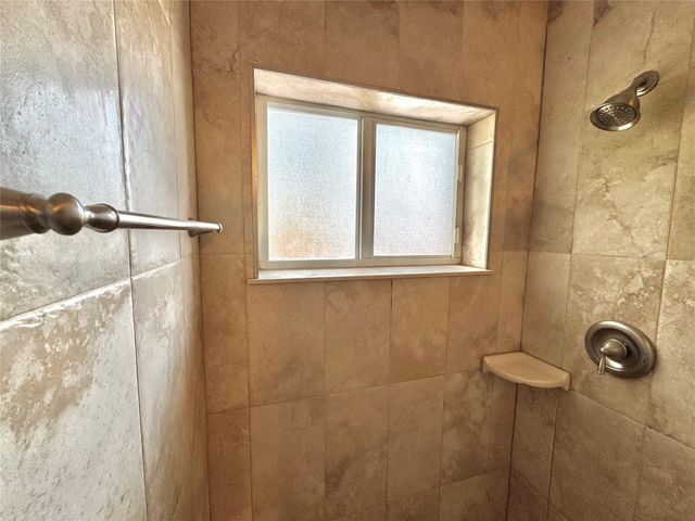 6133 Buchanan Street, Hollywood, FL 33024