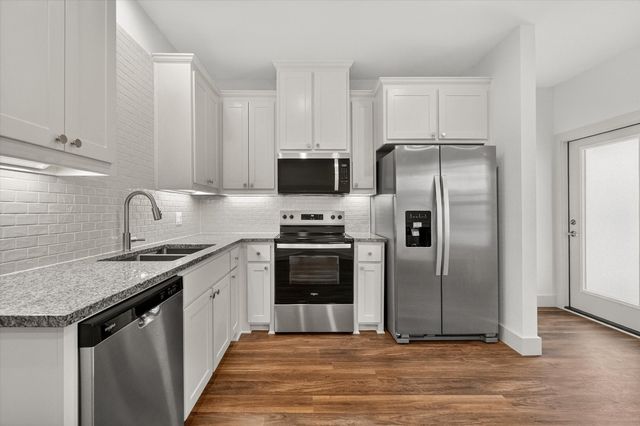 502 E Kimball Street 1, Mansfield, TX 76063