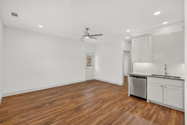 502 E Kimball Street 1, Mansfield, TX 76063