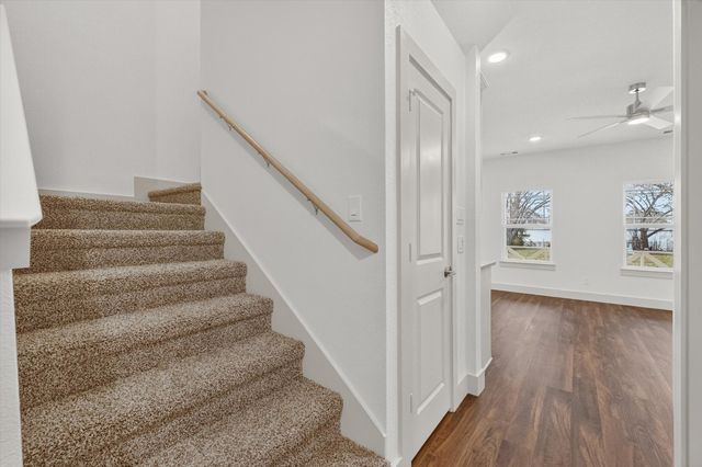 502 E Kimball Street 1, Mansfield, TX 76063