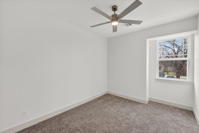 502 E Kimball Street 1, Mansfield, TX 76063