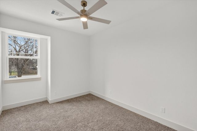 502 E Kimball Street 1, Mansfield, TX 76063