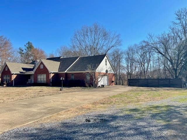 170 CASEY DR, Rossville, TN 38066