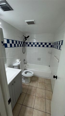 4111 Stirling Rd 102, Dania Beach, FL 33314