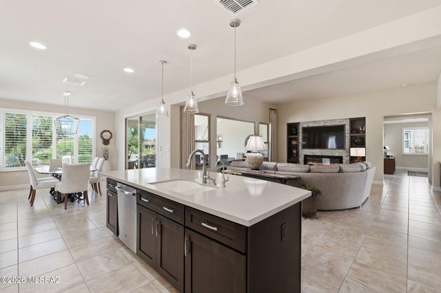 36548 S Cactus Lane, Saddlebrooke, AZ 85739