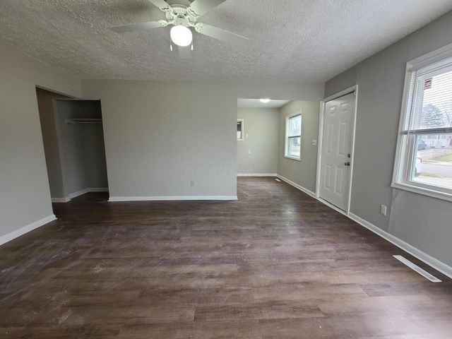 2166 Century Drive, Columbus, OH 43211