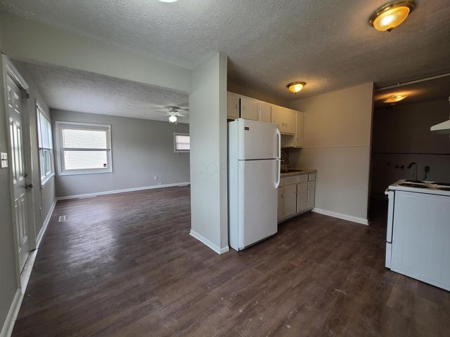2166 Century Drive, Columbus, OH 43211