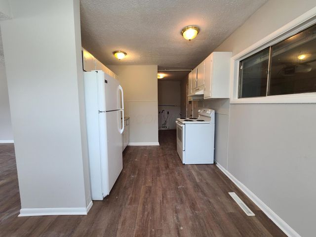2166 Century Drive, Columbus, OH 43211