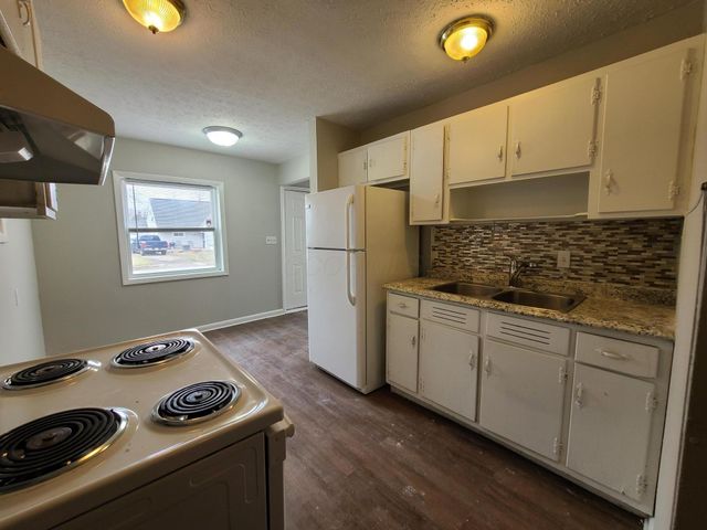 2166 Century Drive, Columbus, OH 43211