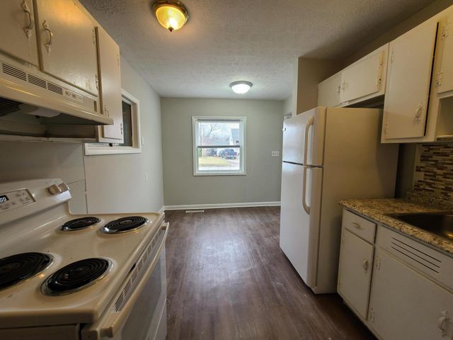2166 Century Drive, Columbus, OH 43211