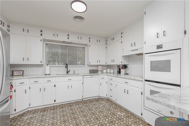 6820 Cedar Cove Road, Belton, TX 76513