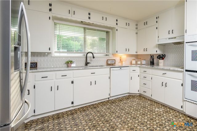 6820 Cedar Cove Road, Belton, TX 76513