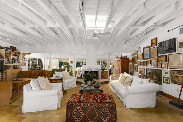 346 Gulf Road, Key Biscayne, FL 33149