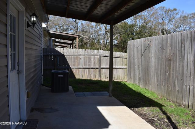106 Padre Drive, Broussard, LA 70518