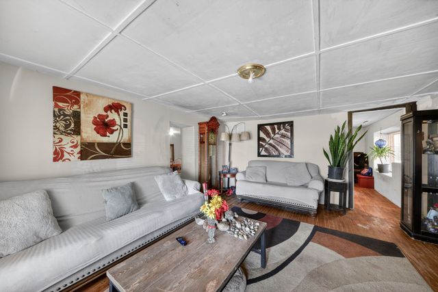 25 Camino De Casimiro, Espanola, NM 87532